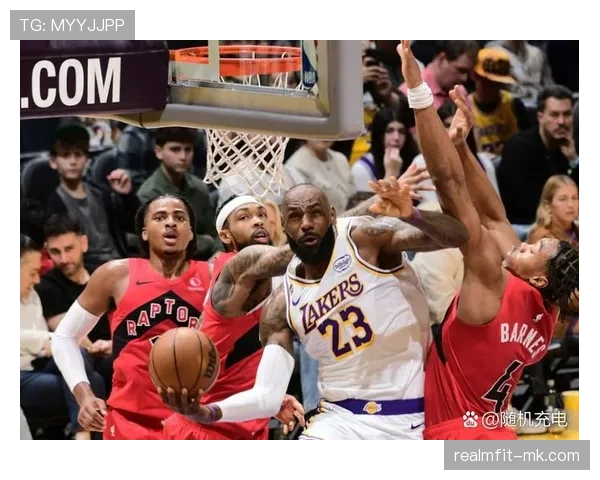 洛瑞挡拆创造高效得分机会提升猛龙攻防转换效率