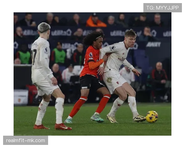 曼联锋线效率问题突出，对球队赛季整体表现形成制约